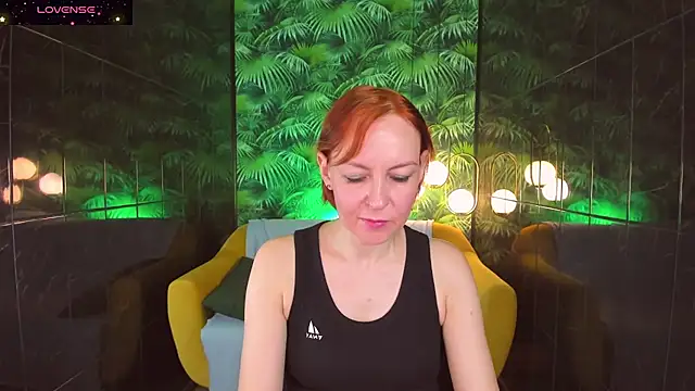 NikaGentle online show from December 21, 2024, 5:47 am