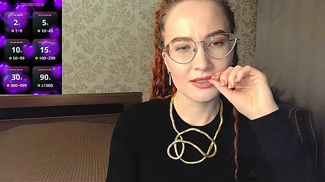 AgnesGraham online show from February 21, 2025, 8:27 pm