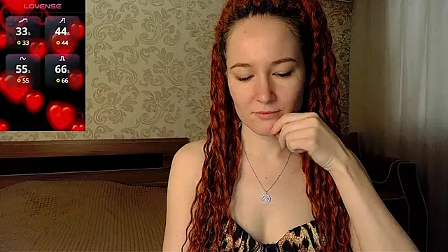 AgnesGraham online show from March 10, 2025, 2:37 pm