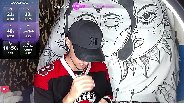 Snapshot of Apolo_S chatting on December 4, 2024, 4:21 am Apolo S online show from December 4, 2024, 4:21 am