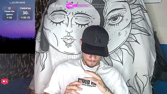 Snapshot of Apolo_S chatting on December 7, 2024, 5:37 am Apolo S online show from December 7, 2024, 5:37 am