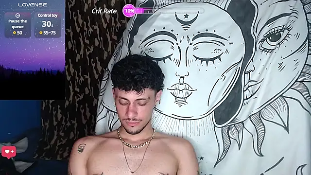 Snapshot of Apolo_S chatting on December 10, 2024, 5:17 am Apolo S online show from December 10, 2024, 5:17 am