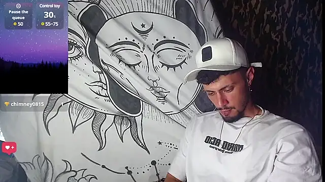 Snapshot of Apolo_S chatting on January 23, 2025, 3:26 am Apolo S online show from January 23, 2025, 3:26 am