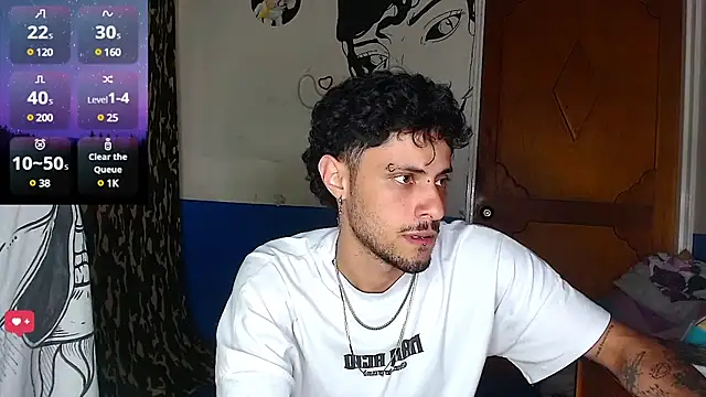 Snapshot of Apolo_S chatting on March 18, 2025, 11:09 pm Apolo S online show from March 18, 2025, 11:09 pm