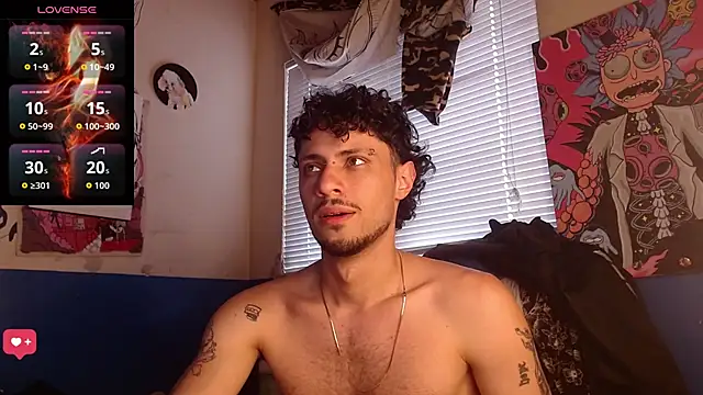 Snapshot of Apolo_S chatting on October 23, 2025, 5:01 pm Apolo S online show from October 23, 2025, 5:01 pm