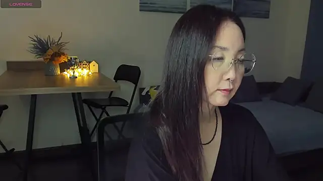 AvroraSakura online show from December 16, 2024, 2:49 pm