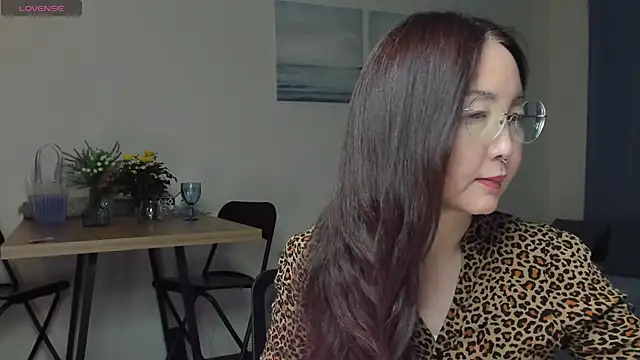 AvroraSakura online show from February 21, 2025, 4:48 pm