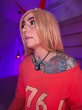 Snapshot of Evangelyne_1 chatting on February 1, 2026, 3:54 pm Evangelyne 1 online show from February 1, 2026, 3:54 pm