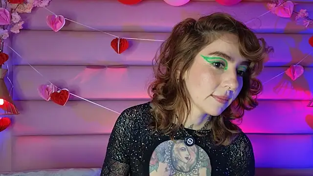 Snapshot of Evangelyne_1 chatting on February 15, 2026, 3:42 pm Evangelyne 1 online show from February 15, 2026, 3:42 pm