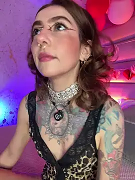 Snapshot of Evangelyne_1 chatting on February 18, 2026, 3:52 pm Evangelyne 1 online show from February 18, 2026, 3:52 pm