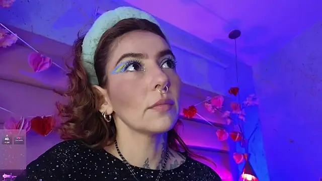 Snapshot of Evangelyne_1 chatting on February 24, 2026, 3:43 pm Evangelyne 1 online show from February 24, 2026, 3:43 pm