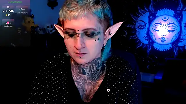 Marieblueeyes online show from March 18, 2025, 4:58 am