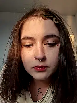 Snapshot of Yammy_Yumi chatting on November 7, 2025, 1:22 pm Yammy Yumi online show from November 7, 2025, 1:22 pm