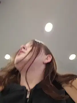 Yammy Yumi online show from March 13, 2026, 1:40 pm