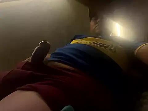 Snapshot of elvis0966 chatting on January 6, 2026, 3:43 am elvis0966 online show from January 6, 2026, 3:43 am