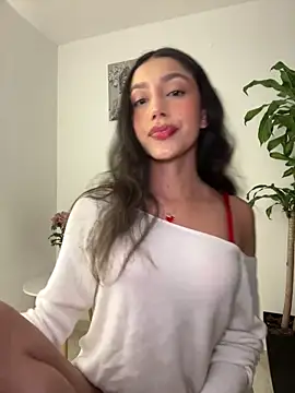 SelenaStone online show from November 25, 2025, 11:16 pm