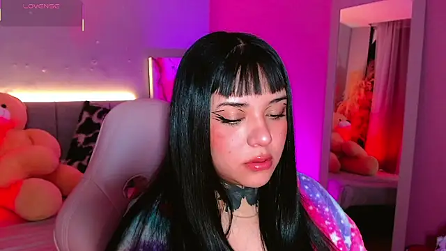 kim blake online show from March 6, 2025, 12:41 pm