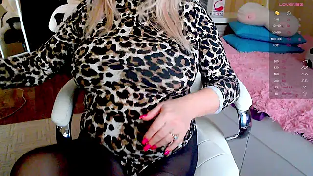 PamHardFuck online show from February 22, 2025, 11:46 am