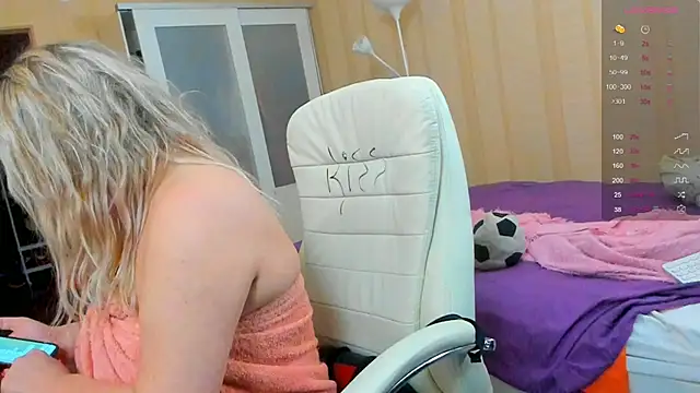 PamHardFuck online show from February 28, 2025, 6:41 pm