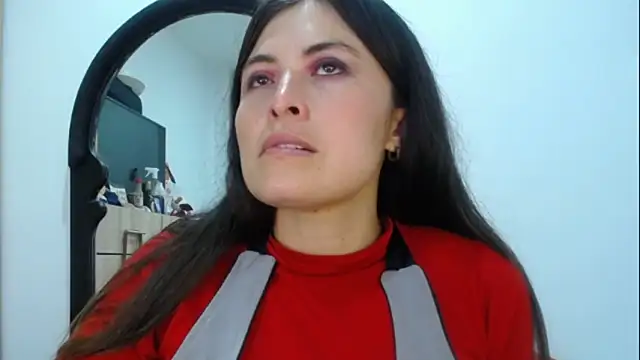 Alexandrasaenz online show from March 16, 2025, 11:14 pm