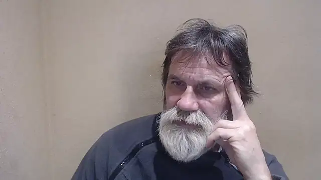 Snapshot of AlexNudo chatting on February 7, 2025, 6:14 am AlexNudo online show from February 7, 2025, 6:14 am