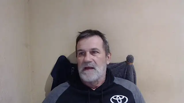 Snapshot of AlexNudo chatting on September 21, 2025, 8:16 am AlexNudo online show from September 21, 2025, 8:16 am