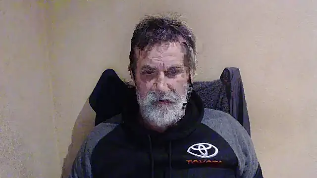 Snapshot of AlexNudo chatting on October 19, 2025, 10:43 pm AlexNudo online show from October 19, 2025, 10:43 pm