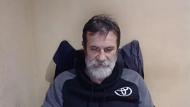 Snapshot of AlexNudo chatting on November 2, 2025, 8:44 pm AlexNudo online show from November 2, 2025, 8:44 pm