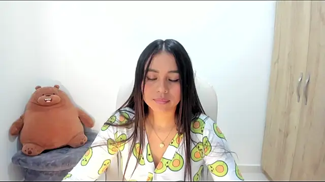 Ciara8 online show from February 17, 2026, 2:46 pm