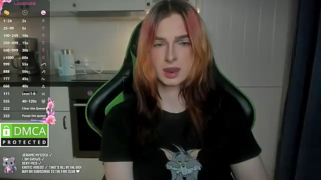 Lee Loo online show from January 12, 2025, 3:46 pm