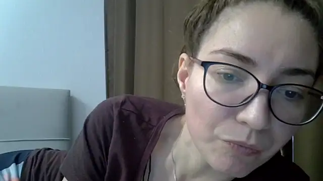 Ashleyspice online show from March 7, 2025, 9:51 am