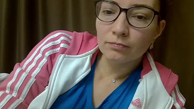 Ashleyspice online show from November 3, 2025, 8:37 am