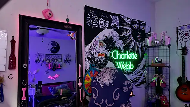 Snapshot of CharletteWebb chatting on December 15, 2024, 7:35 am CharletteWebb online show from December 15, 2024, 7:35 am