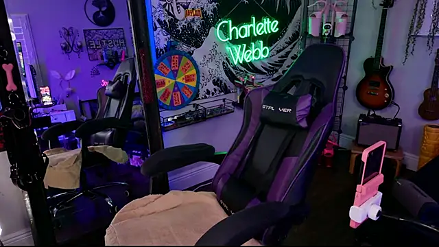 Snapshot of CharletteWebb chatting on May 28, 2026, 11:57 pm CharletteWebb online show from May 28, 2026, 11:57 pm
