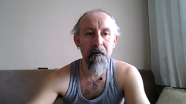 BuckWessle online show from April 21, 2026, 9:26 am