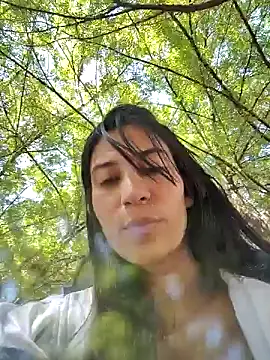 lady-rosse online show from December 18, 2024, 5:31 pm