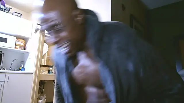 Snapshot of bobbiebone1@xh chatting on February 25, 2026, 6:56 am bobbiebone1xh online show from February 25, 2026, 6:56 am