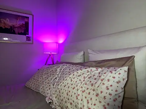  sloane online show from December 18, 2025, 3:12 am