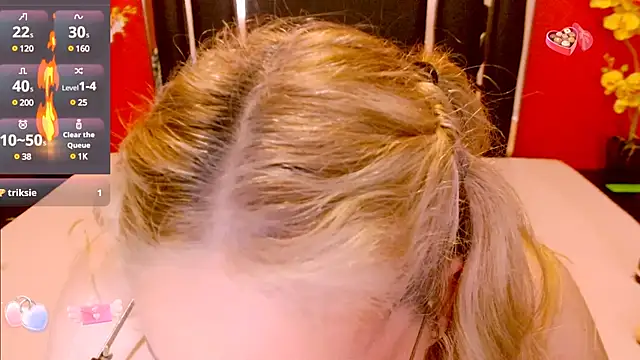 Nayla Garner online show from March 19, 2025, 6:55 pm