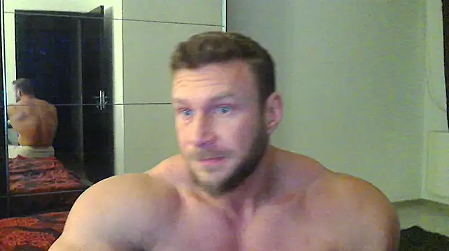 Snapshot of muscularkevin chatting on December 8, 2024, 2:30 pm muscularkevin online show from December 8, 2024, 2:30 pm