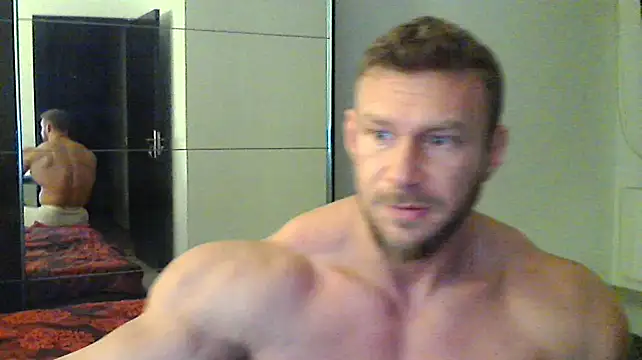 Snapshot of muscularkevin chatting on December 9, 2024, 4:45 am muscularkevin online show from December 9, 2024, 4:45 am