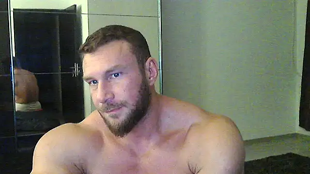 Snapshot of muscularkevin chatting on November 14, 2025, 7:12 pm muscularkevin online show from November 14, 2025, 7:12 pm