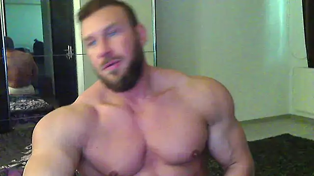 Snapshot of muscularkevin chatting on April 20, 2026, 1:25 pm muscularkevin online show from April 20, 2026, 1:25 pm