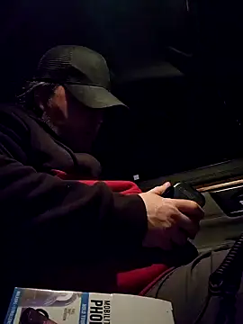 Hotredheadandtoungelasher online show from January 9, 2025, 3:26 am