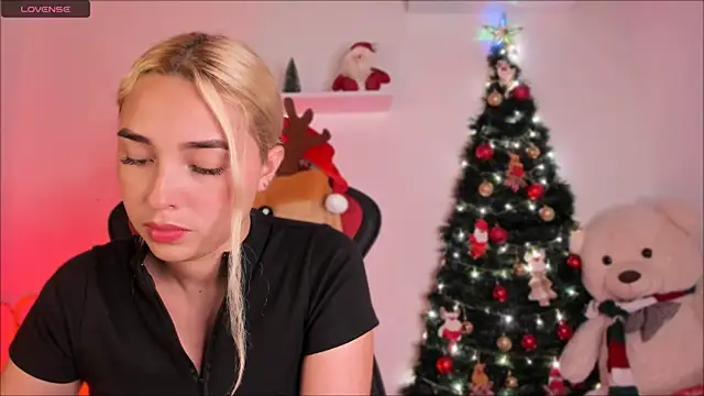 Irisweet  online show from December 7, 2024, 10:17 pm