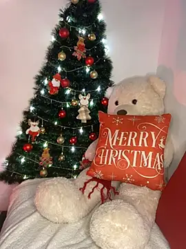 Irisweet  online show from December 11, 2024, 5:32 am