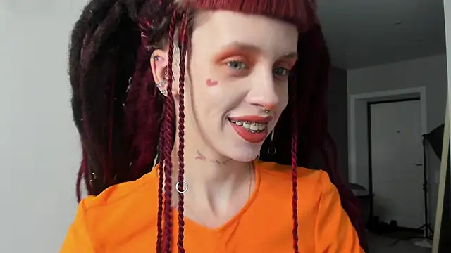 Snapshot of FlowerOfSin2001 chatting on March 3, 2025, 3:42 pm FlowerOfSin2001 online show from March 3, 2025, 3:42 pm