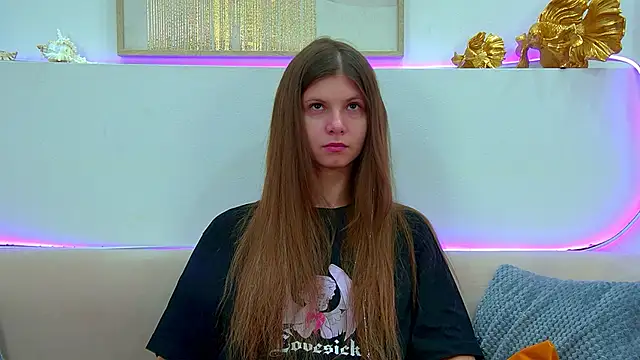 Snapshot of AudreyBarlow chatting on September 13, 2025, 6:24 am AudreyBarlow online show from September 13, 2025, 6:24 am