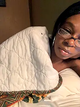 Jasmine FullsShine online show from November 23, 2025, 11:43 am