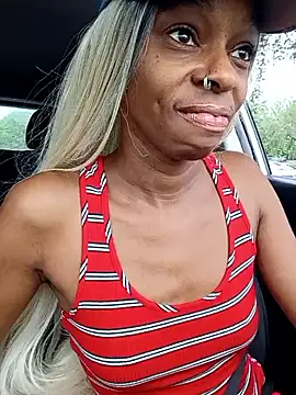 Snapshot of Jasmine_FullsShine chatting on April 30, 2026, 2:01 pm Jasmine FullsShine online show from April 30, 2026, 2:01 pm
